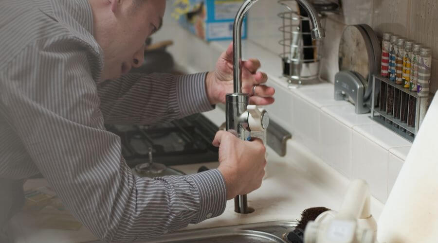 Local expert plumbing services in South Beloit, IL